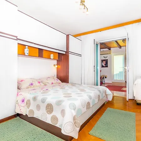 Apartman Matic *